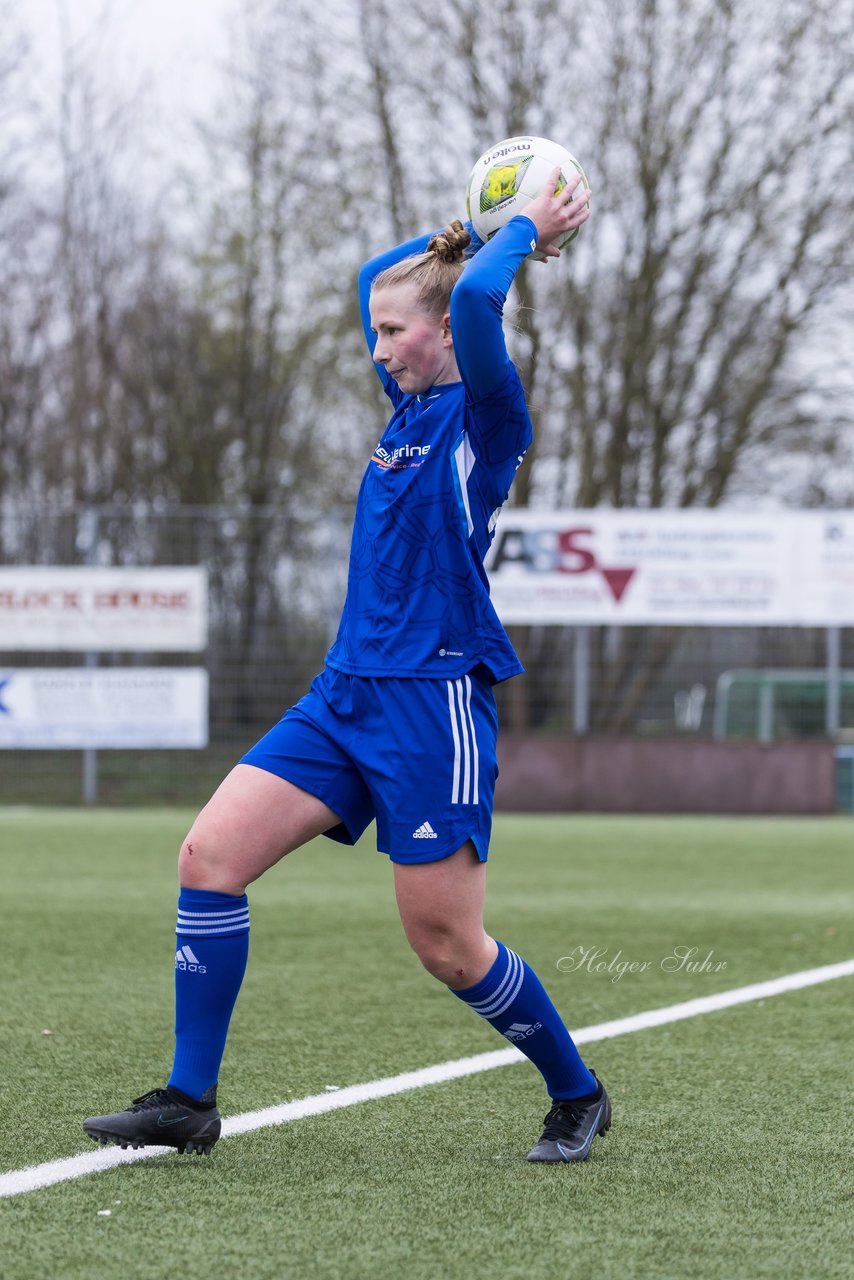 Bild 413 - F SSC Hagen Ahrensburg - SV Frisia Risum-Lindholm : Ergebnis: 1:2